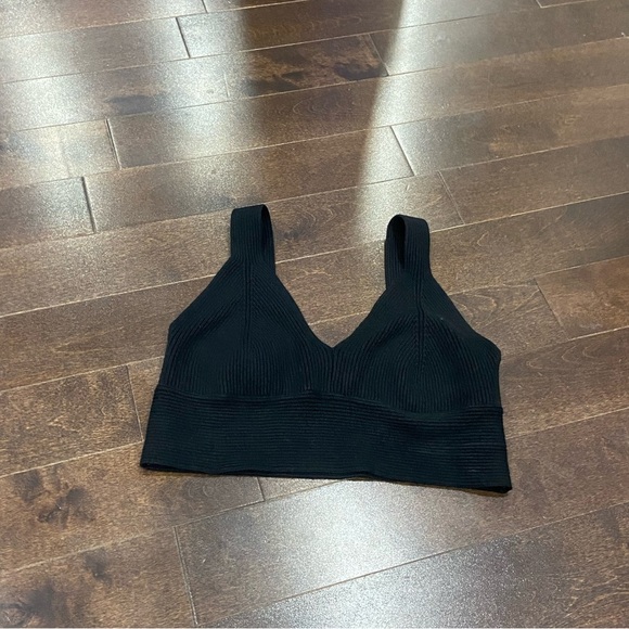 Knit bra /crop top - Picture 1 of 4